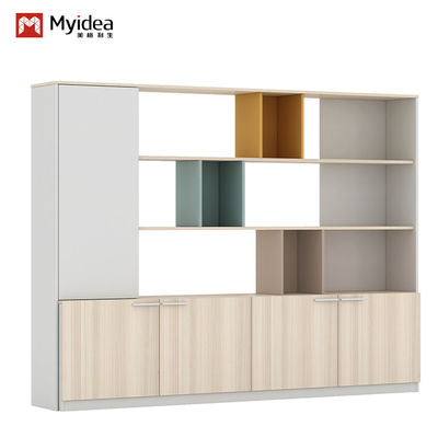 Składnik plików w kolorze nordic oak