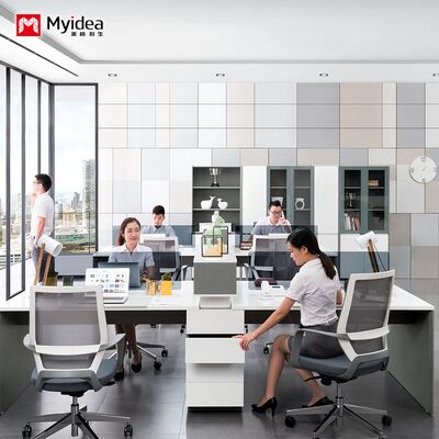 kupować Biurko dla 4 osób z szufladami do przechowywania, białe biurko biurowe z błyszczącym wykończeniem online manufacture